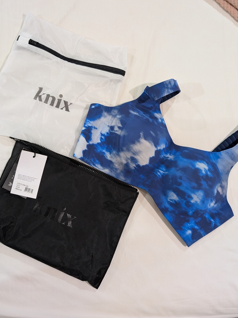 knix Catalyst Sports Bra NWT In Blue Tie-Dye Size 4